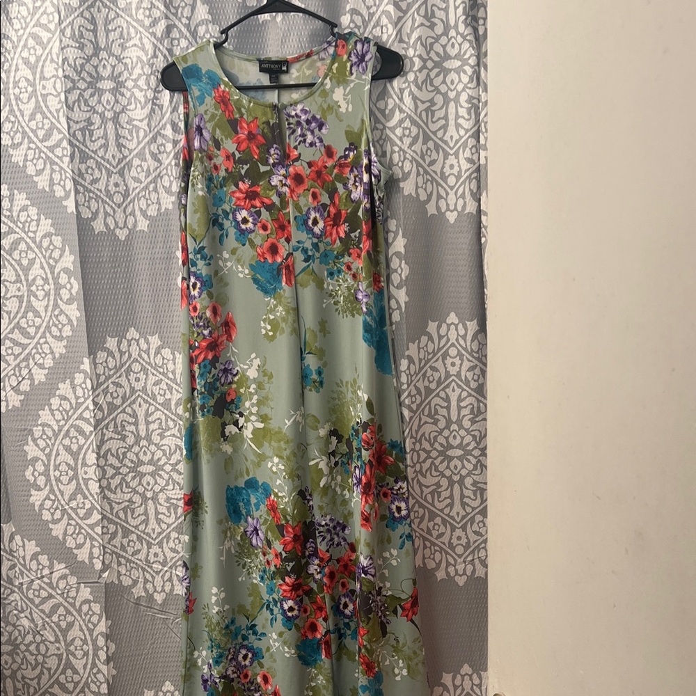 Floral Print Sleeveless Maxi Dress